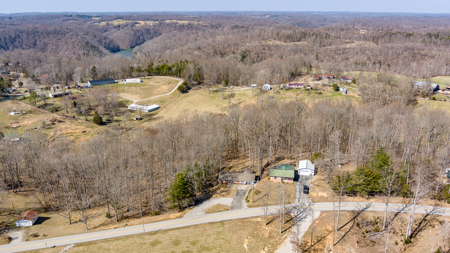 Home Minutes from Dale Hollow Lake - image 10
