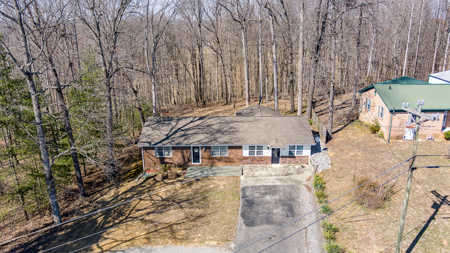 Home Minutes from Dale Hollow Lake - image 12