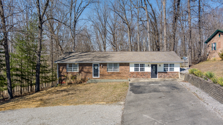Home Minutes from Dale Hollow Lake - image 4