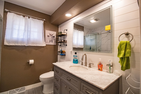 Ranch home in Anamosa Iowa Home for Sale Jones County - image 8