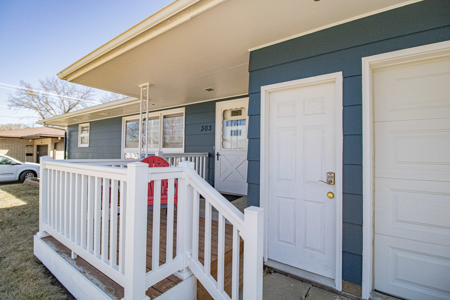 Ranch home in Anamosa Iowa Home for Sale Jones County - image 2