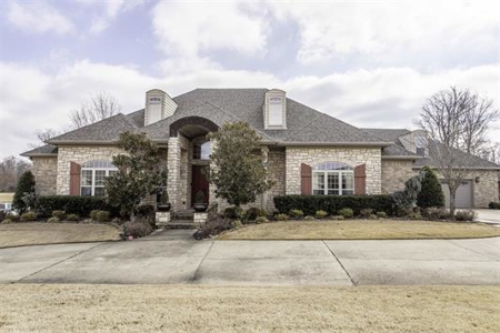 Luxury Home For Sale in Jonesboro, AR - image 1