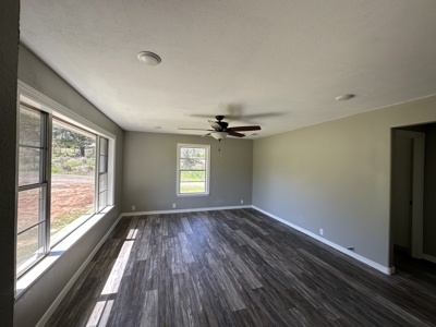 East Texas Country Home For Sale - image 16