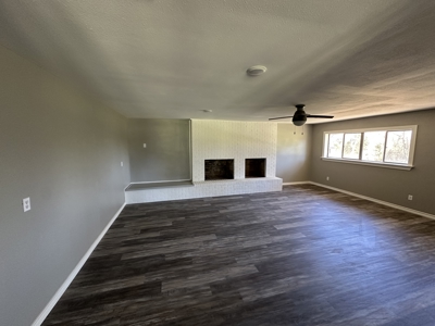 East Texas Country Home For Sale - image 8