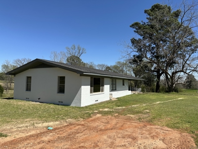 East Texas Country Home For Sale - image 24
