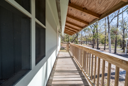 Suwannee Riverfront Stilt Home – 2BR/1BA on 2.18 Acres in O’Brien, FL - image 24