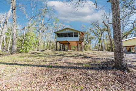 Suwannee Riverfront Stilt Home – 2BR/1BA on 2.18 Acres in O’Brien, FL - image 10