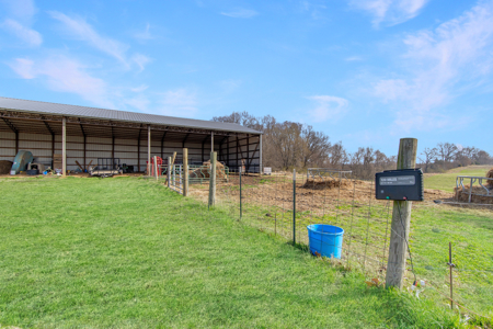 Livestock and Equestrian Farm for Sale in Carroll County, TN - image 27