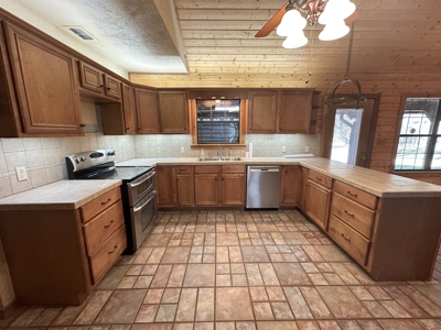 3/3/3 LOG HOME in HORSESHOE BEND on 10 ACRES - WINNSBORO TEXAS WOOD COUNTY, TX - image 10