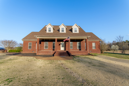 Custom-Built Home and Land for Sale in Huron, Tennessee - image 1