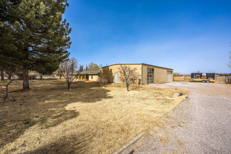 Home and Shop for Sale in Las Cruces, New Mexico - image 45