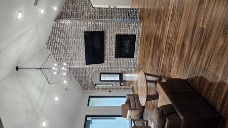 Large Country Home in Rector, Arkansas - image 7