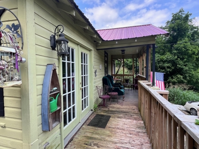Riverfront home for sale in Hancock County, Tennessee - image 5
