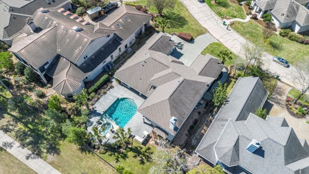 Welcome to your dream home in the prestigious Estates of Bentwater - image 11