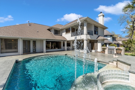 Welcome to your dream home in the prestigious Estates of Bentwater - image 7