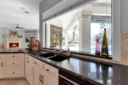 Welcome to your dream home in the prestigious Estates of Bentwater - image 23