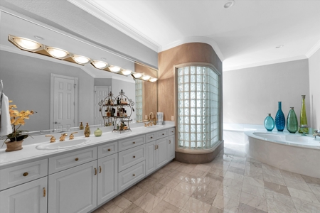 Welcome to your dream home in the prestigious Estates of Bentwater - image 30