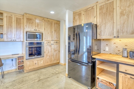 Custom Home on Acreage in Chama West with Attached Garage, Chama NM - image 19