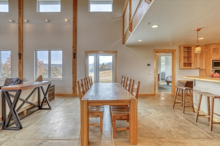 Custom Home on Acreage in Chama West with Attached Garage, Chama NM - image 5