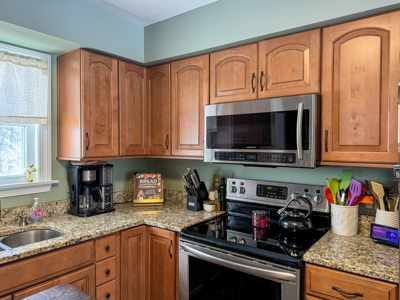 Charming Single-Story Ranch in Winterport, ME – Perfect for Easy Commuting! - image 6