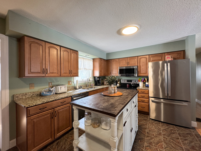 Charming Single-Story Ranch in Winterport, ME – Perfect for Easy Commuting! - image 9