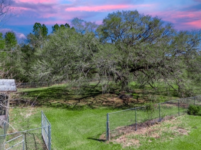 Country Home for Sale in Trenton, FL! - image 42
