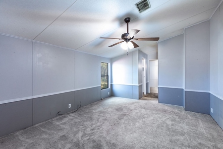 Country Home for Sale in Trenton, FL! - image 3