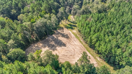 Hunting Lodge with Waterfall in Wilkinson County, MS - image 39