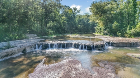 Hunting Lodge with Waterfall in Wilkinson County, MS - image 31