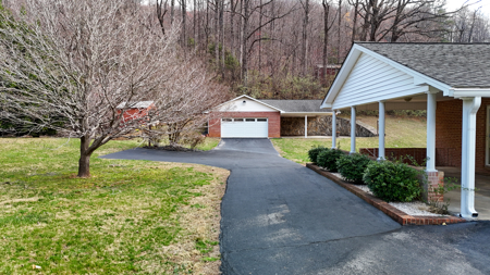 Ranch Style Home With 3 Bedrooms - 2 Baths  In Patrick County, Va - image 38