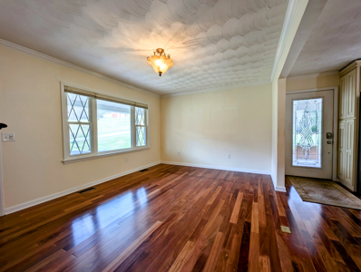 Ranch Style Home With 3 Bedrooms - 2 Baths  In Patrick County, Va - image 10