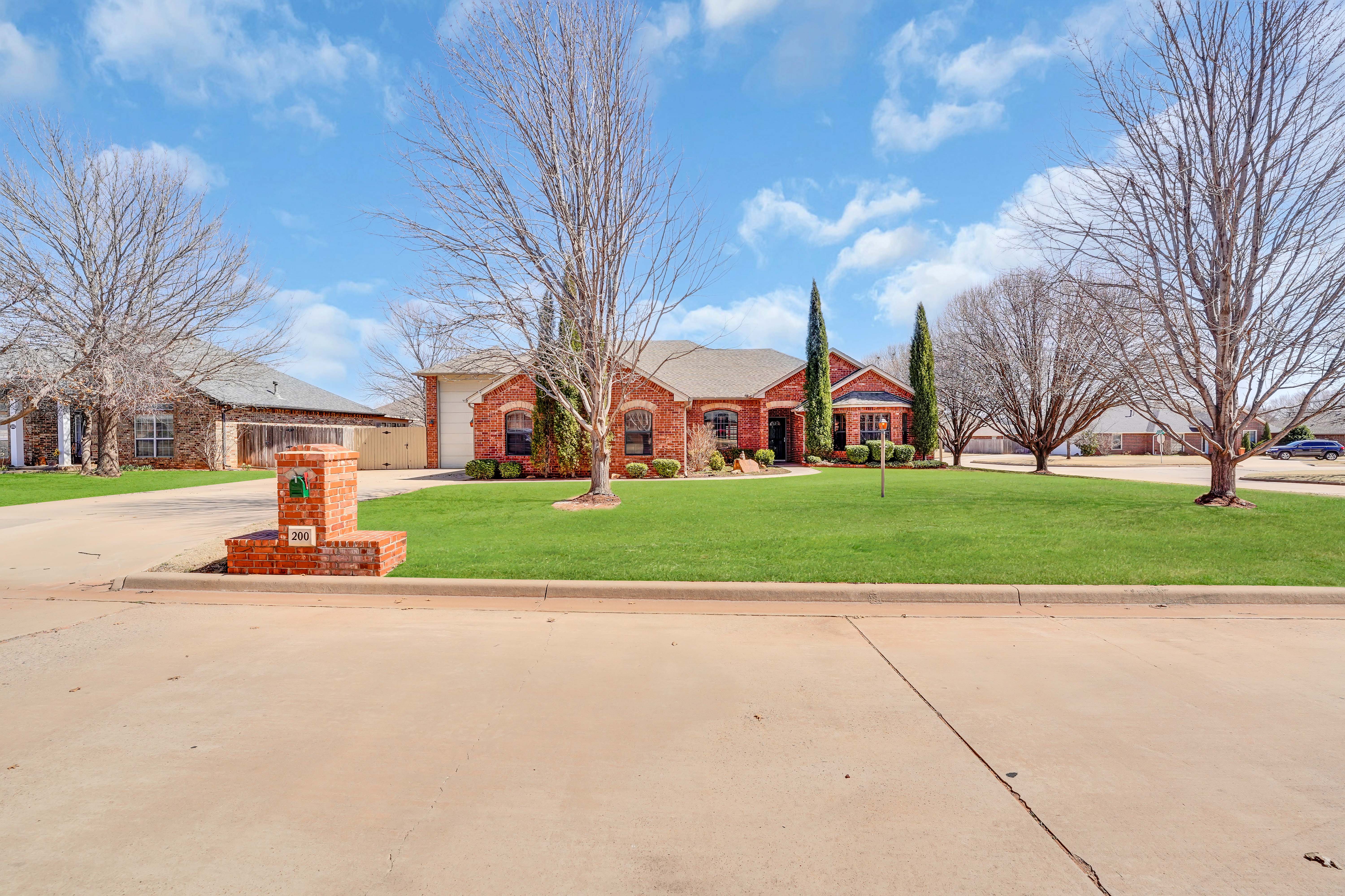 200 Foxridge Road Elk City,OK