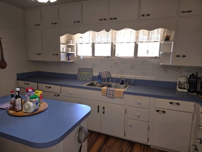 Home and Ranch for Sale in Antlers, Oklahoma! - image 6