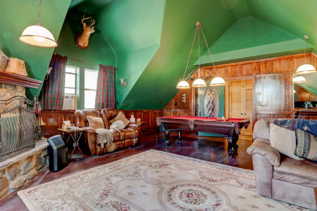 Stunning Riverfront Log Home in Dolores, CO – A True Colorado Retreat! - image 17