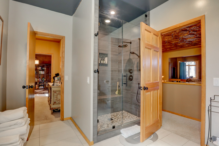 Stunning Riverfront Log Home in Dolores, CO – A True Colorado Retreat! - image 25