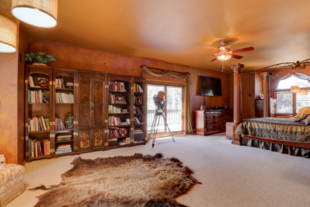 Stunning Riverfront Log Home in Dolores, CO – A True Colorado Retreat! - image 23