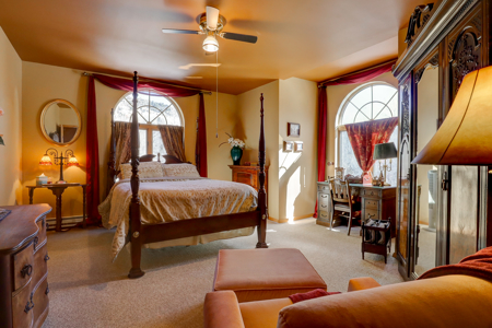 Stunning Riverfront Log Home in Dolores, CO – A True Colorado Retreat! - image 29