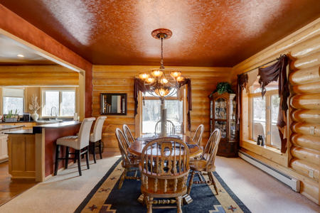 Stunning Riverfront Log Home in Dolores, CO – A True Colorado Retreat! - image 9