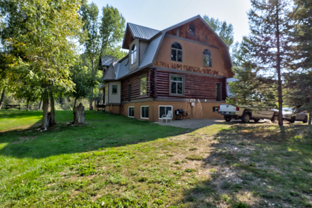 Stunning Riverfront Log Home in Dolores, CO – A True Colorado Retreat! - image 40