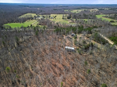 Country Retreat with Abundant Storage and Versatile Outbuildings - image 21
