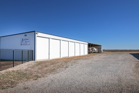 RV Boat Storage Facility Wichita Falls Texas For Sale Archer County Land - image 6
