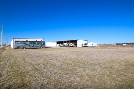 RV Boat Storage Facility Wichita Falls Texas For Sale Archer County Land - image 12