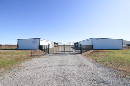 RV Boat Storage Facility Wichita Falls Texas For Sale Archer County Land - image 5