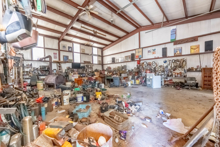 Fixer Upper Farmhouse and Acreage with Outbuildings in the Ozarks - image 31
