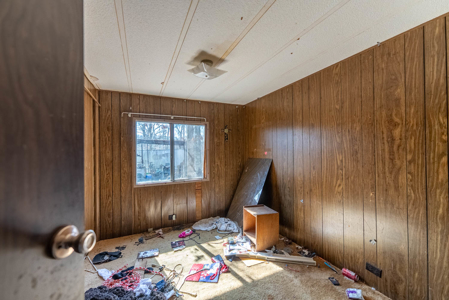 Fixer Upper Farmhouse and Acreage with Outbuildings in the Ozarks - image 23