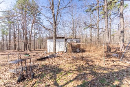 Fixer Upper Farmhouse and Acreage with Outbuildings in the Ozarks - image 36