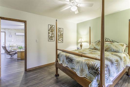 Cabin For Sale in Hardy, Arkansas - image 23