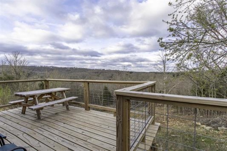 Cabin For Sale in Hardy, Arkansas - image 2