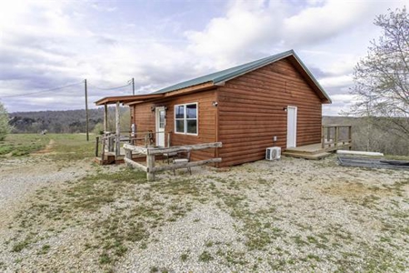 Cabin For Sale in Hardy, Arkansas - image 1