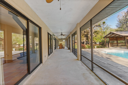 Custom Country Home With Pool On 9+ Acres Near Fort White Florida. Bring Your Horses! - image 9
